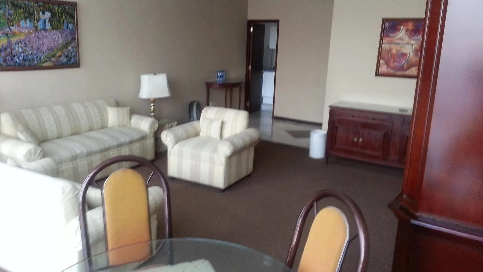 ***  Hotel Suites Bernini Guadalajara Mexico