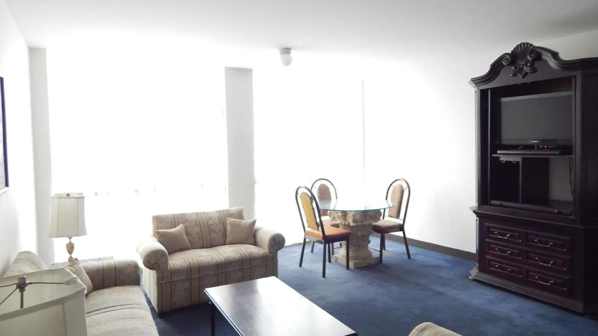 Hotel Suites Bernini Guadalajara